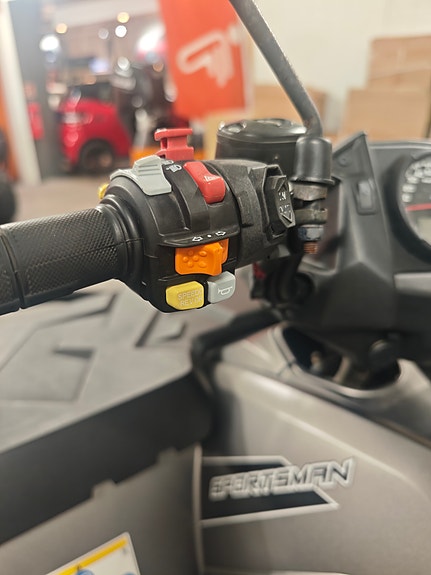 Polaris Sportsman 570 EPS 9 of 9