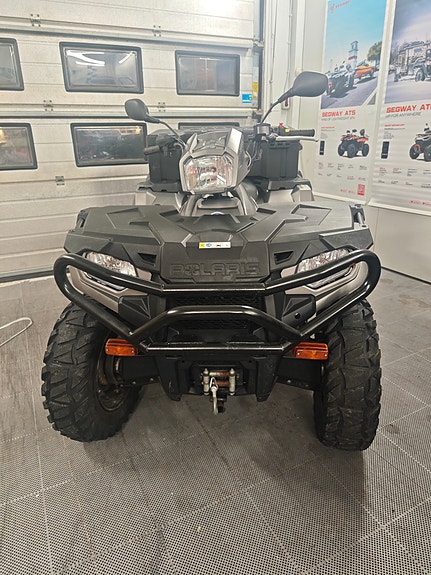 Polaris Sportsman 570 EPS 2 of 5