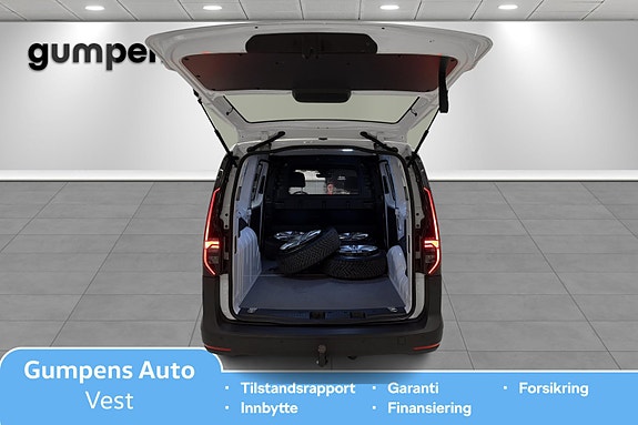 Volkswagen Caddy Maxi 24 of 30