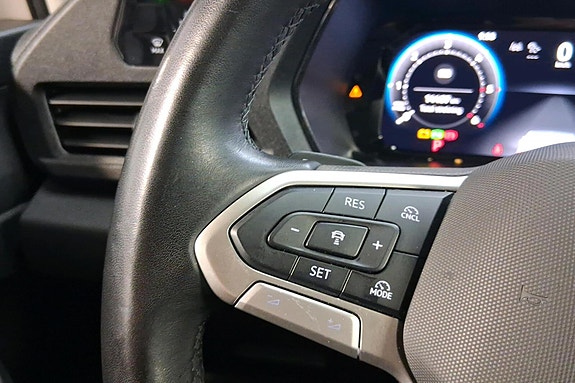 Volkswagen Caddy Maxi 12 of 19