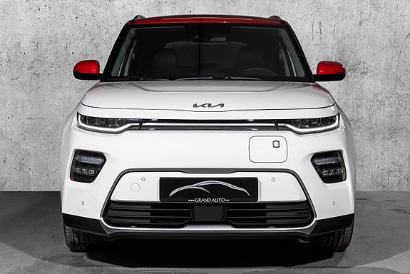 Kia e-Soul 5 of 29