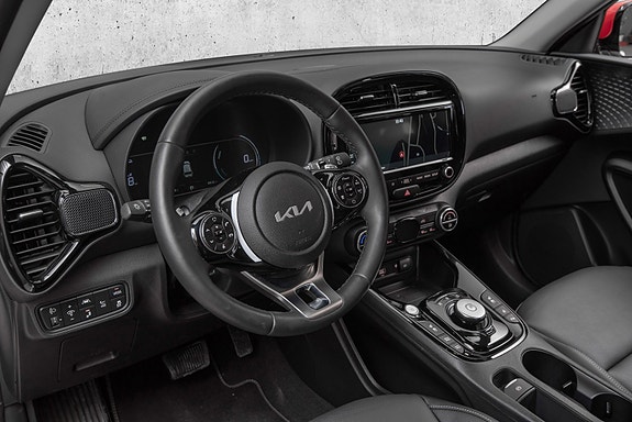 Kia e-Soul 12 of 29