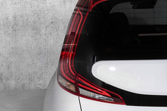 Kia e-Soul 8 of 29