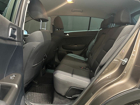 Kia Sportage 13 of 30