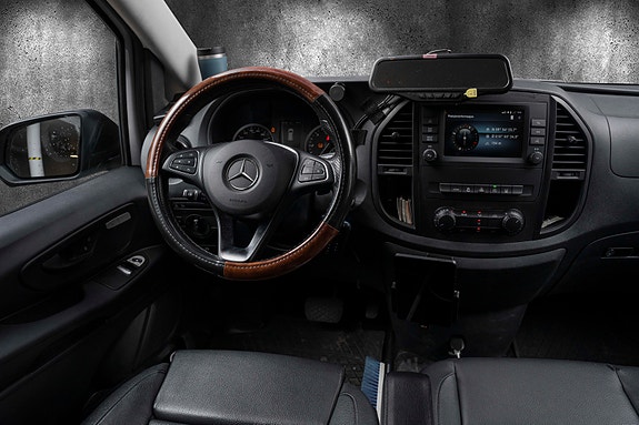 Mercedes-Benz Vito 119 22 of 24