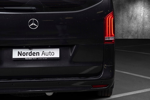 Mercedes-Benz Vito 119 9 of 24