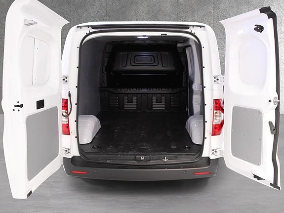 Maxus e-Deliver 3 15 of 17
