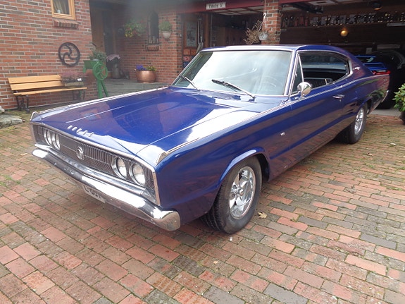 Dodge Charger 5 of 30