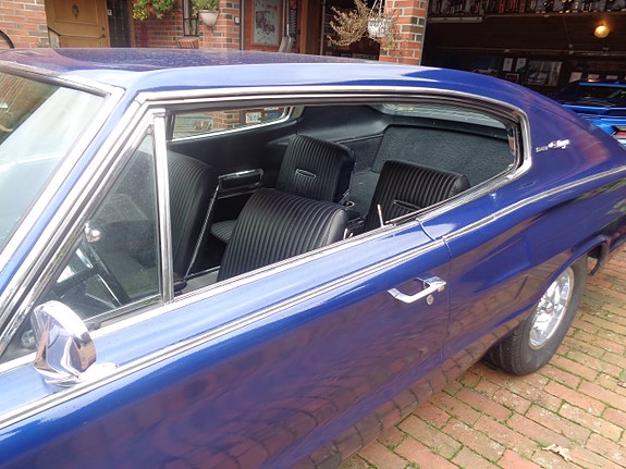 Dodge Charger 27 of 30
