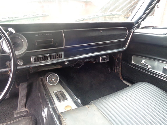 Dodge Charger 14 of 30