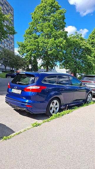 Ford Focus 6 of 11