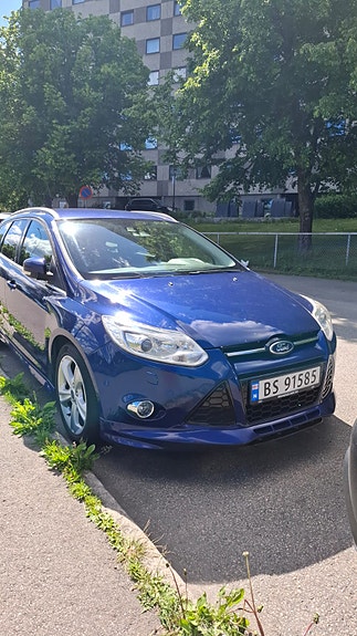 Ford Focus 2 of 11