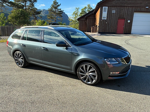 Skoda Octavia 5 of 5