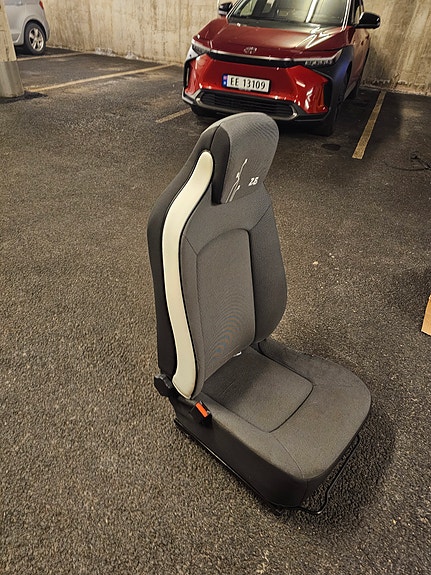 Product image 2 of 8