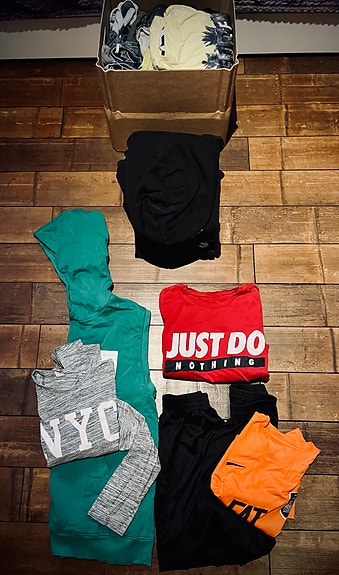 Product image 2 of 9