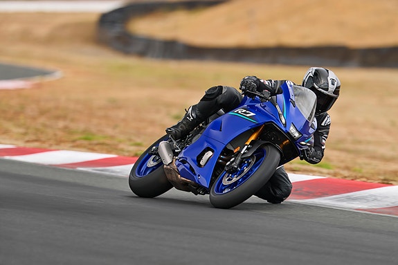 Yamaha R7, Ny og oppdatert for 2026 8 of 9