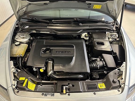 Volvo V50 24 of 30