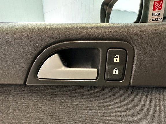 Volvo V50 6 of 30