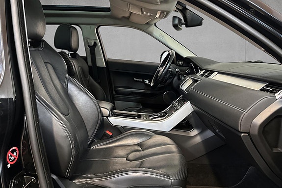 Land Rover Range Rover Evoque 14 of 20