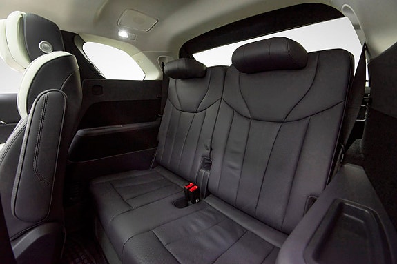 Hongqi E-HS9 31 hos Sommerseth