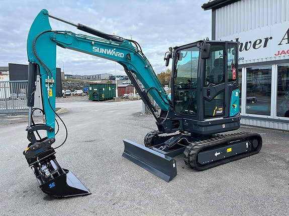 Sunward SWE35UF 4100kg