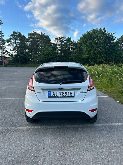 Ford Fiesta 11 of 11