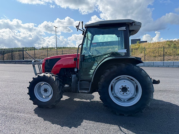 Massey Ferguson 2430 6 of 30