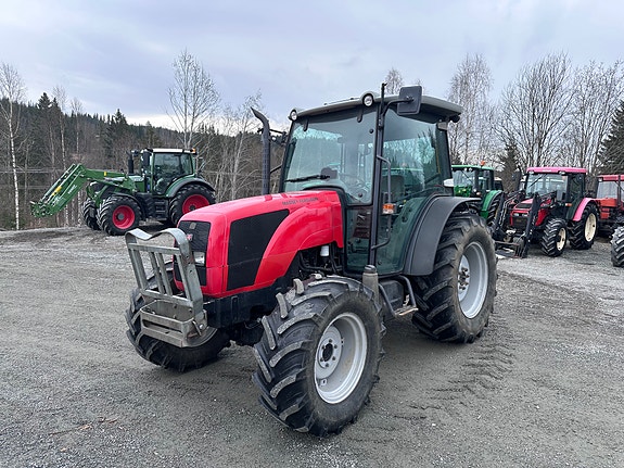 Massey Ferguson 2430