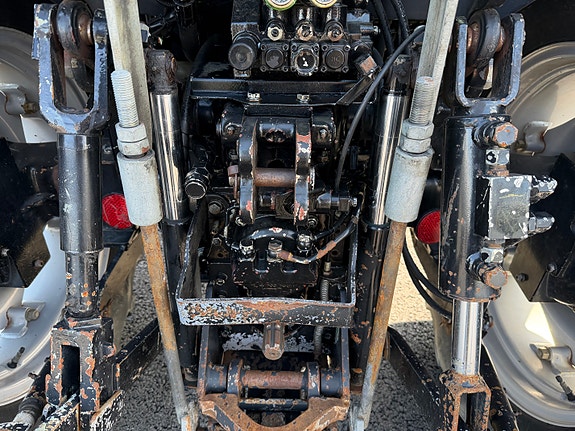 Massey Ferguson 2430 27 of 30