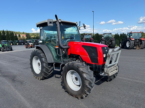 Massey Ferguson 2430 18 of 30