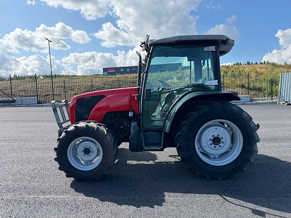 Massey Ferguson 2430 7 of 30