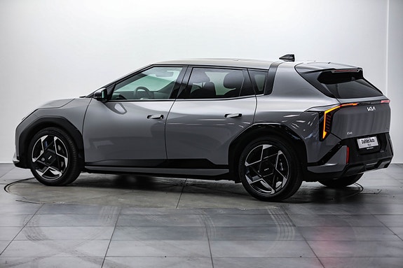 Kia EV4 7 of 30