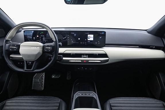 Kia EV4 14 of 30