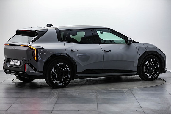 Kia EV4 11 of 30