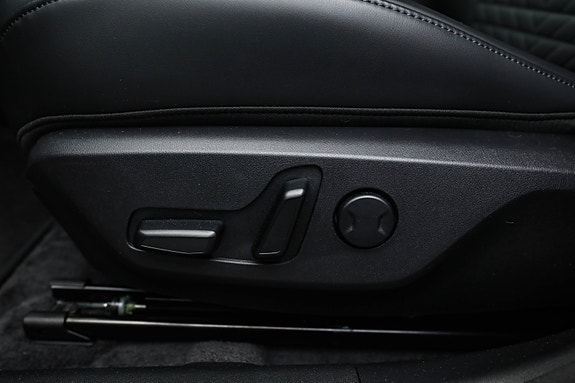 Kia EV4 25 of 30