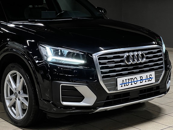 Audi Q2 10 of 30