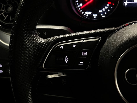 Audi Q2 28 of 30