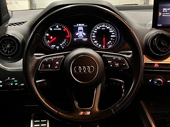 Audi Q2 17 of 30