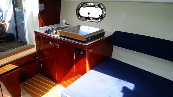 Aquador 23 WA 8 of 9