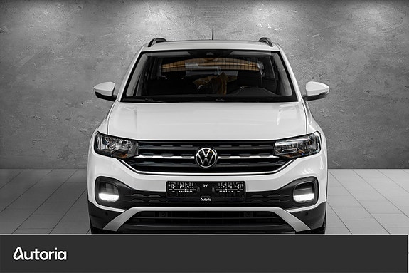 Volkswagen T-Cross 3 of 5