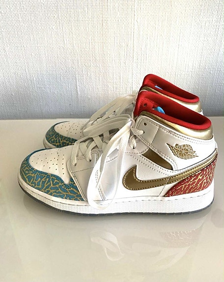 Product image 6 of 10