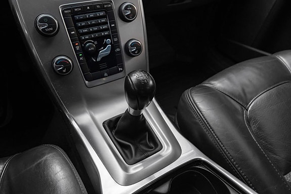 Volvo V70 26 of 30
