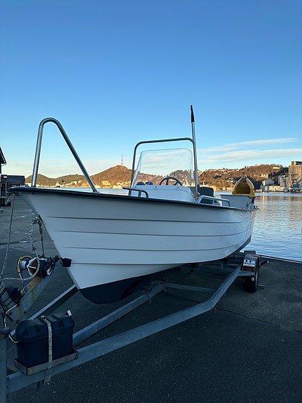 Øien 620 m/Yamaha F70 hk 23 of 30