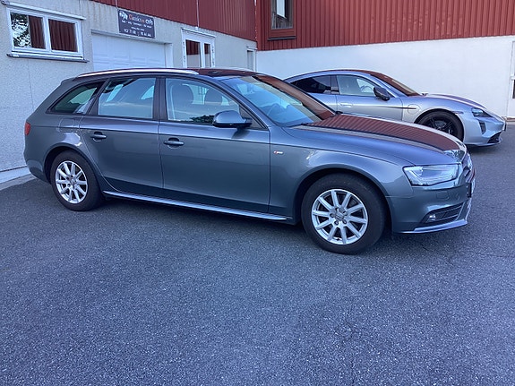 Audi A4 4 of 8