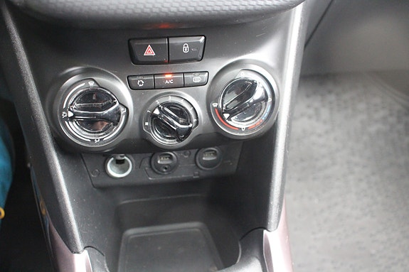 Peugeot 2008 11 of 16