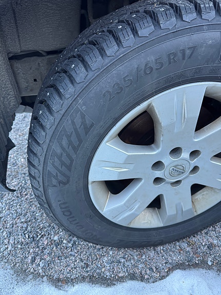Nissan Pathfinder 5 of 5