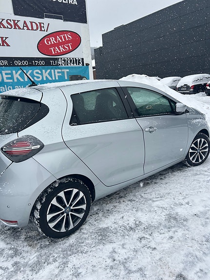 Renault Zoe 2 of 5