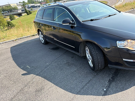 Volkswagen Passat 4 of 5