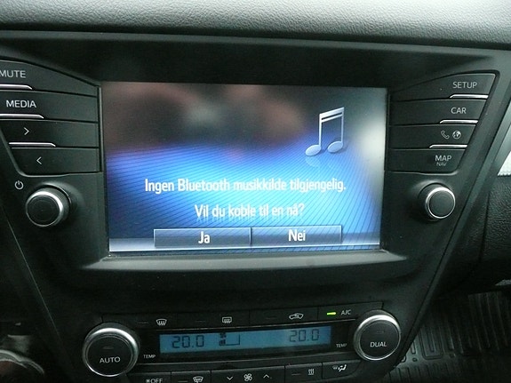 Toyota Avensis 21 of 30