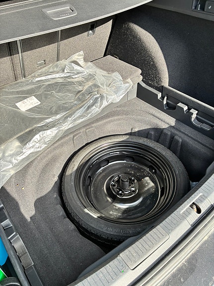 Volkswagen Golf Alltrack 15 of 17